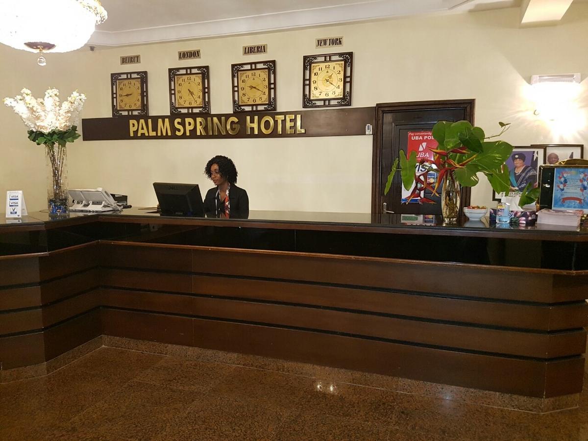 Palm Spring Resort Monrovia Luaran gambar